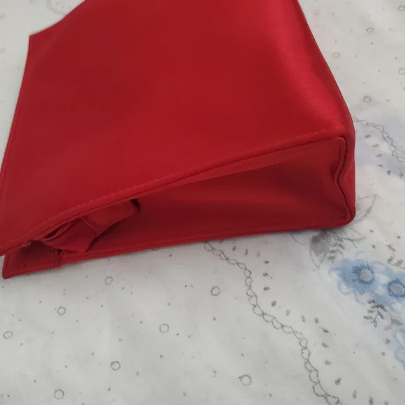 Yves Saint Laurent Parfums Cosmet case. - Picture 11 of 12